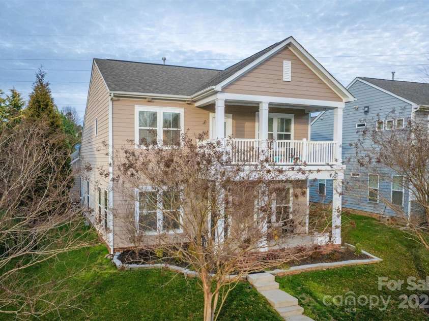 375 Montibello Drive, Mooresville, NC 28117.  MLS# CAR4220480, YatesRealty ID 5881. 