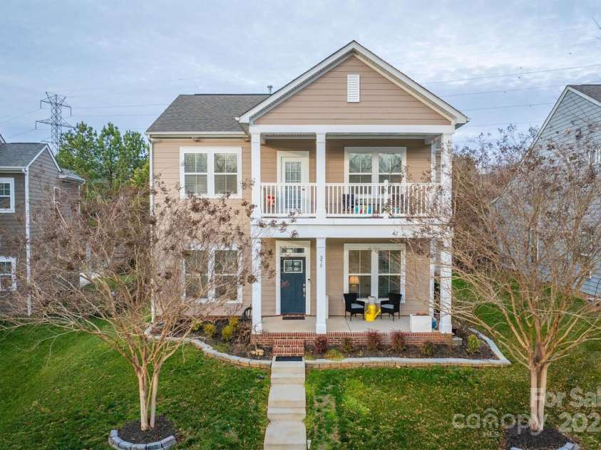 375 Montibello Drive, Mooresville, NC 28117.  MLS# CAR4220480, YatesRealty ID 5881. 