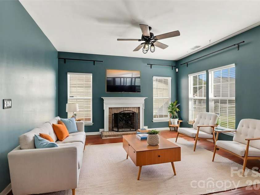 11921 Snapping Turtle Lane, Huntersville, NC 28078.  MLS# CAR4432736, YatesRealty ID 58817. 