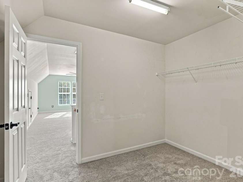 11921 Snapping Turtle Lane, Huntersville, NC 28078.  MLS# CAR4432736, YatesRealty ID 58817. 