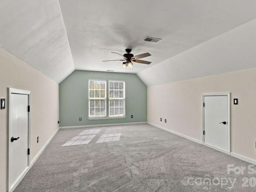 11921 Snapping Turtle Lane, Huntersville, NC 28078.  MLS# CAR4432736, YatesRealty ID 58817. 
