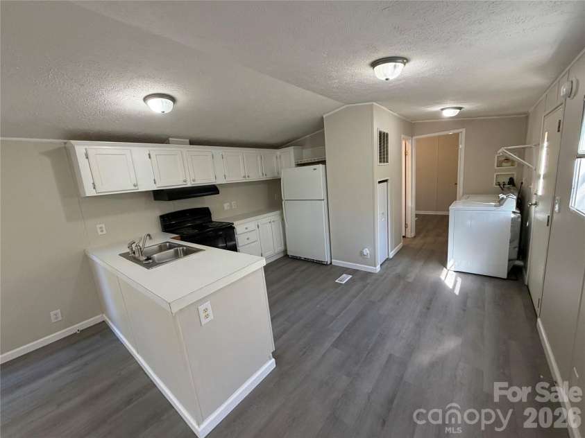 4465 Shade Valley, Morganton, NC 28655.  MLS# CAR4438166, YatesRealty ID 58821. 