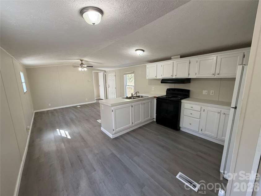 4465 Shade Valley, Morganton, NC 28655.  MLS# CAR4438166, YatesRealty ID 58821. 