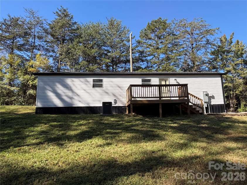 4465 Shade Valley, Morganton, NC 28655.  MLS# CAR4438166, YatesRealty ID 58821. 