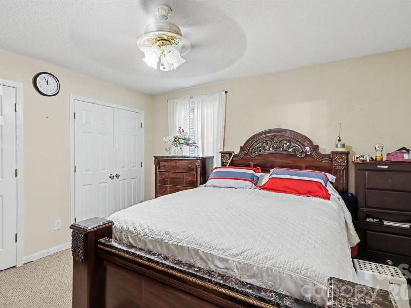 248 Southcircle Drive, Concord, NC 28027.  MLS# CAR4434326, YatesRealty ID 58837. 
