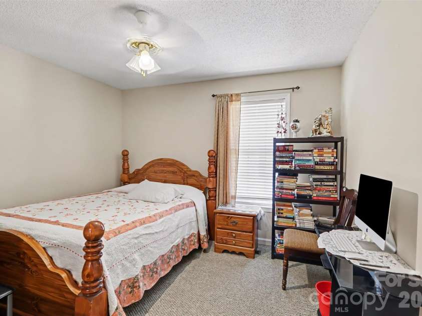 248 Southcircle Drive, Concord, NC 28027.  MLS# CAR4434326, YatesRealty ID 58837. 