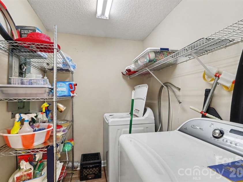 248 Southcircle Drive, Concord, NC 28027.  MLS# CAR4434326, YatesRealty ID 58837. 