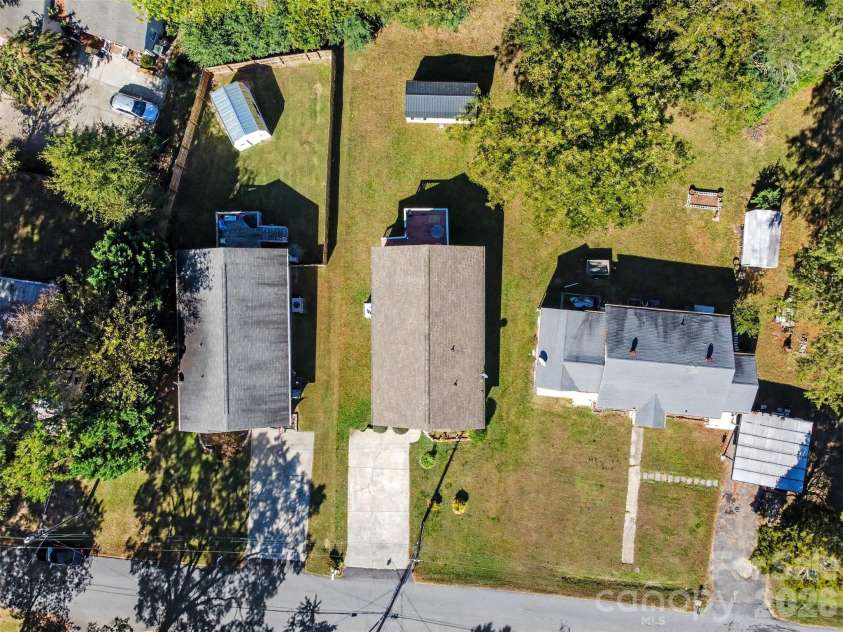248 Southcircle Drive, Concord, NC 28027.  MLS# CAR4434326, YatesRealty ID 58837. 