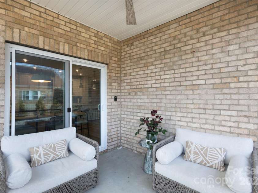 12609 Twilight Drive, Mint Hill, NC 28227.  MLS# CAR4224520, YatesRealty ID 5884. 