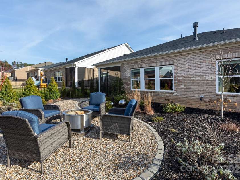 12609 Twilight Drive, Mint Hill, NC 28227.  MLS# CAR4224520, YatesRealty ID 5884. 