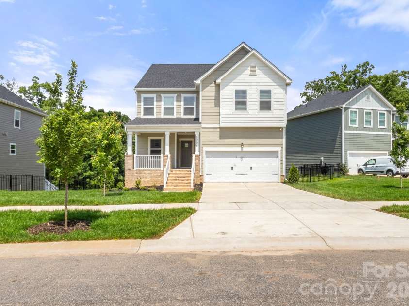 3004 Woodlands Creek Drive, Monroe, NC 28110.  MLS# CAR4215093, YatesRealty ID 5884. 