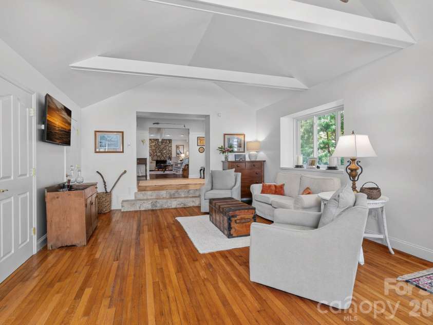 263 Hideaway Lane, Mooresville, NC 28117.  MLS# CAR4434767, YatesRealty ID 58842. 