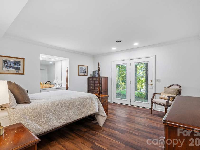 263 Hideaway Lane, Mooresville, NC 28117.  MLS# CAR4434767, YatesRealty ID 58842. 