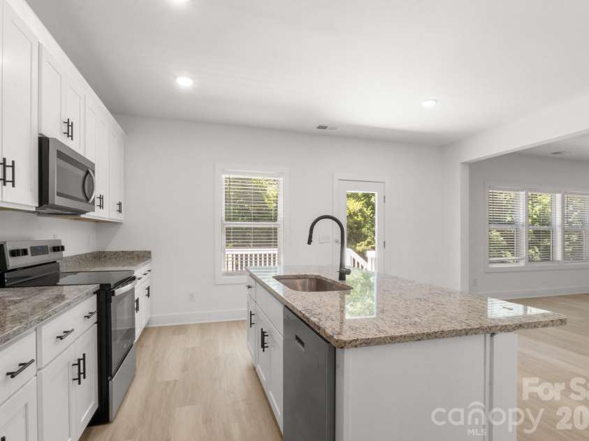 3040 Woodlands Creek Drive, Monroe, NC 28110.  MLS# CAR4248757, YatesRealty ID 5885. 