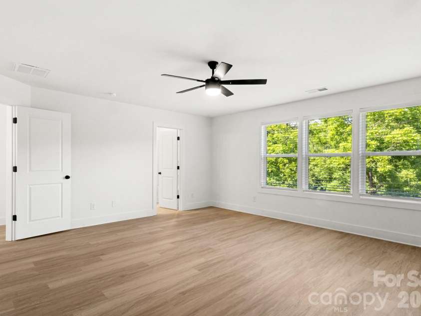 3010 Woodlands Creek Drive, Monroe, NC 28110.  MLS# CAR4249544, YatesRealty ID 5886. 