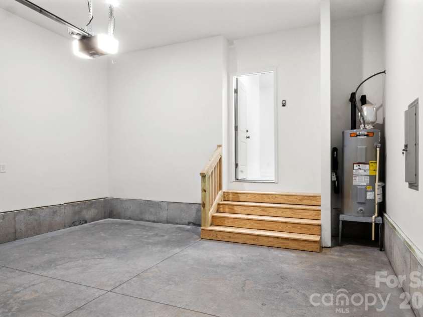 3010 Woodlands Creek Drive, Monroe, NC 28110.  MLS# CAR4249544, YatesRealty ID 5886. 