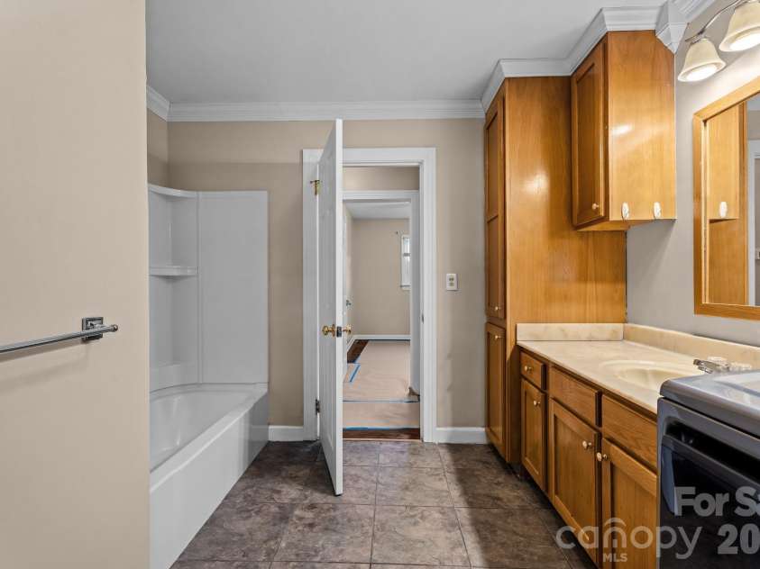 188 Ferry Road, Forest City, NC 28043.  MLS# CAR4438203, YatesRealty ID 58870. 