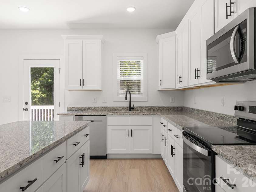 3210 Leah Elizabeth Lane, Monroe, NC 28110.  MLS# CAR4400270, YatesRealty ID 5888. 