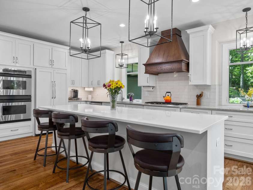 231 Mockingbird Hill Road, Landrum, SC 29356.  MLS# CAR4438526, YatesRealty ID 58889. 