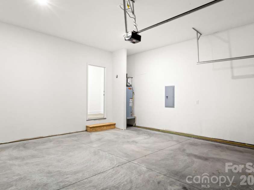 3034 Woodlands Creek Drive, Monroe, NC 28110.  MLS# CAR4249576, YatesRealty ID 5889. 