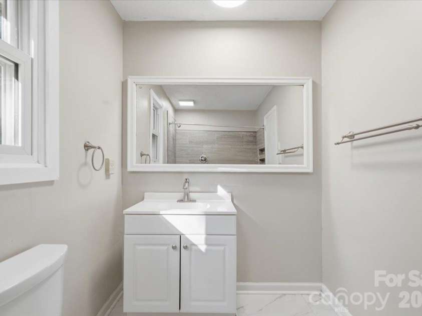 1115 Woodhaven Drive, Mount Holly, NC 28120.  MLS# CAR4438228, YatesRealty ID 58893. 
