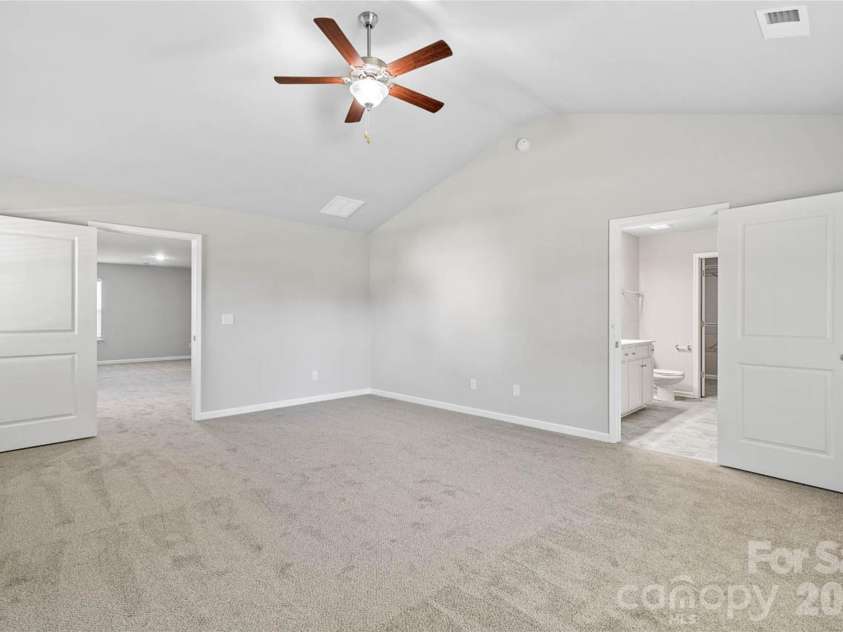 8921 Sawyer Run Court, Charlotte, NC 28215.  MLS# CAR4438543, YatesRealty ID 58897. 