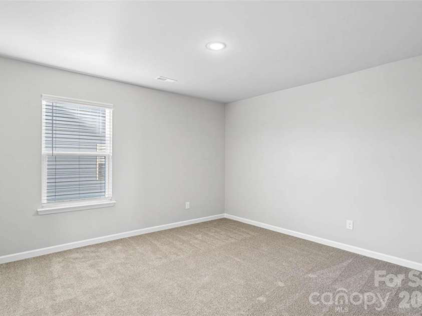 8921 Sawyer Run Court, Charlotte, NC 28215.  MLS# CAR4438543, YatesRealty ID 58897. 