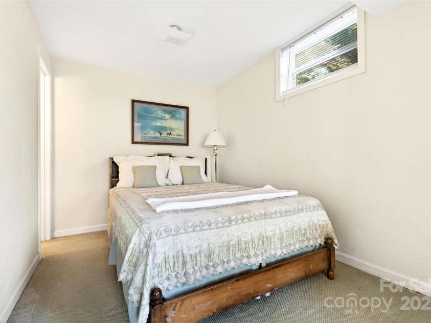 211 Rhododendron Avenue, Black Mountain, NC 28711.  MLS# CAR4307265, YatesRealty ID 589. 