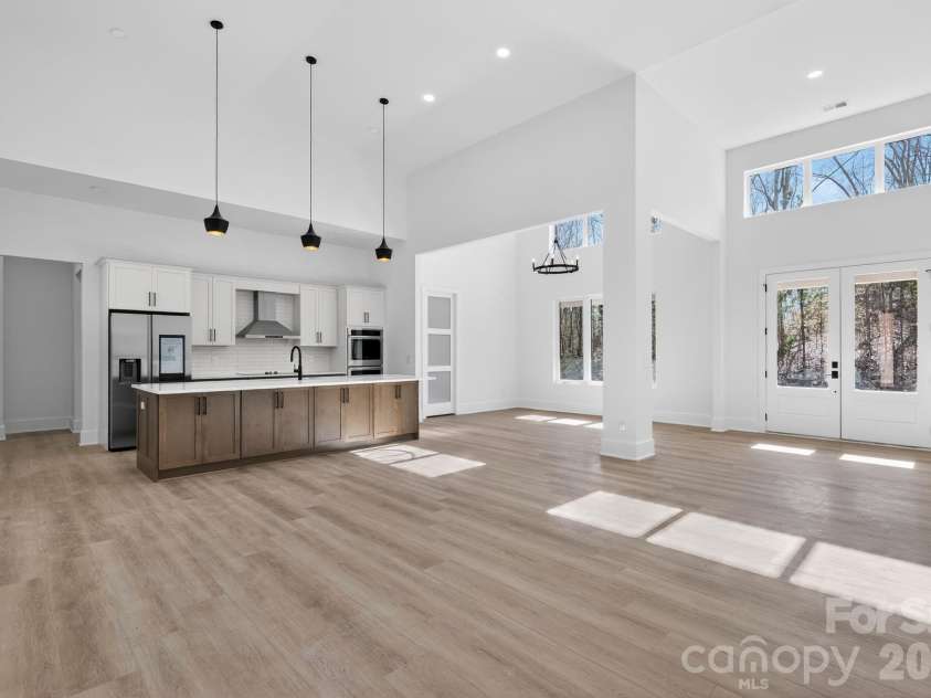 414 Rugby Road, Salisbury, NC 28144.  MLS# CAR4357048, YatesRealty ID 5890. Living Room/Kitchen