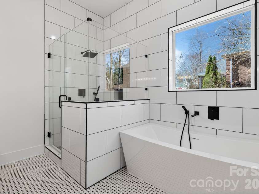 414 Rugby Road, Salisbury, NC 28144.  MLS# CAR4357048, YatesRealty ID 5890. Primary Bathroom