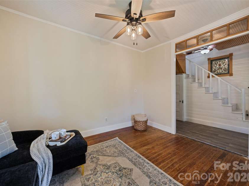 1955 Mockingbird Lane, Sylva, NC 28779.  MLS# CAR4438540, YatesRealty ID 58901. 
