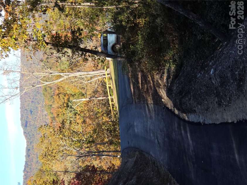 137 Carroll Mountain Road, Horse Shoe, NC 28742.  MLS# CAR4438221, YatesRealty ID 58905. 