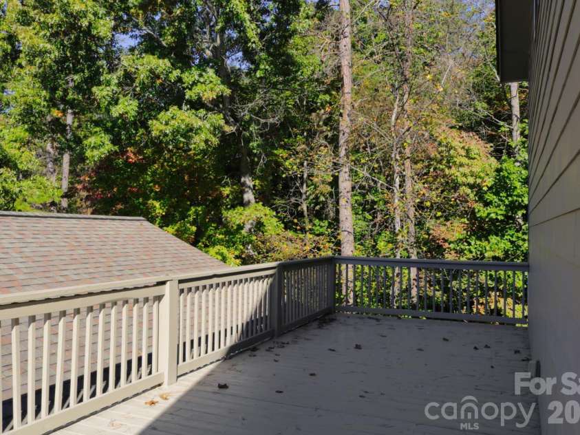 586 Willowby Run, Union Mills, NC 28167.  MLS# CAR4435771, YatesRealty ID 58906. 