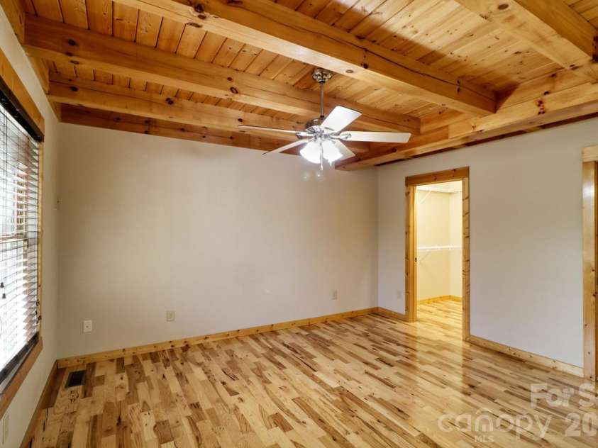 586 Willowby Run, Union Mills, NC 28167.  MLS# CAR4435771, YatesRealty ID 58906. 