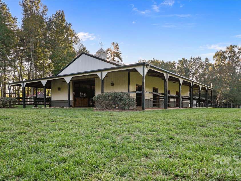 5971 Union Road, Gastonia, NC 28056.  MLS# CAR4437677, YatesRealty ID 58920. 