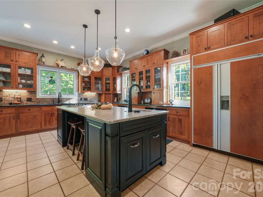5971 Union Road, Gastonia, NC 28056.  MLS# CAR4437677, YatesRealty ID 58920. Kitchen with Sub-Zero Refrigerator