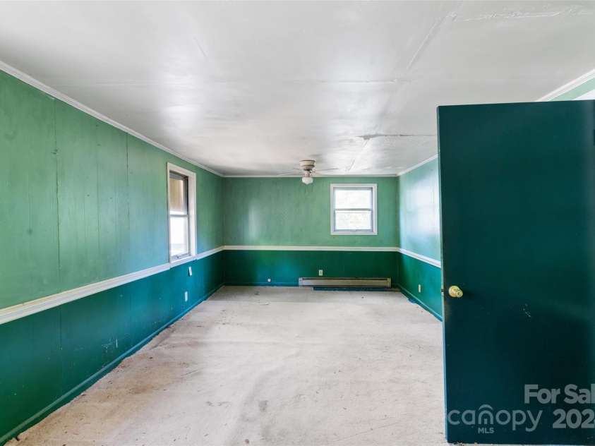 629 Priddy Loop, Stoneville, NC 27048.  MLS# CAR4170192, YatesRealty ID 5893. 