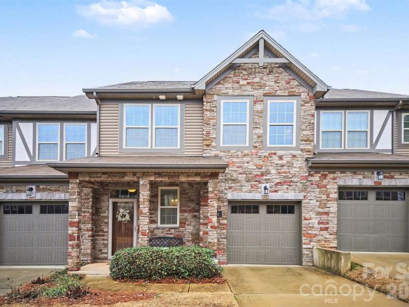 1008 Archibald Avenue, Fort Mill, SC 29708.  MLS# CAR4349204, YatesRealty ID 5894. Front Exterior