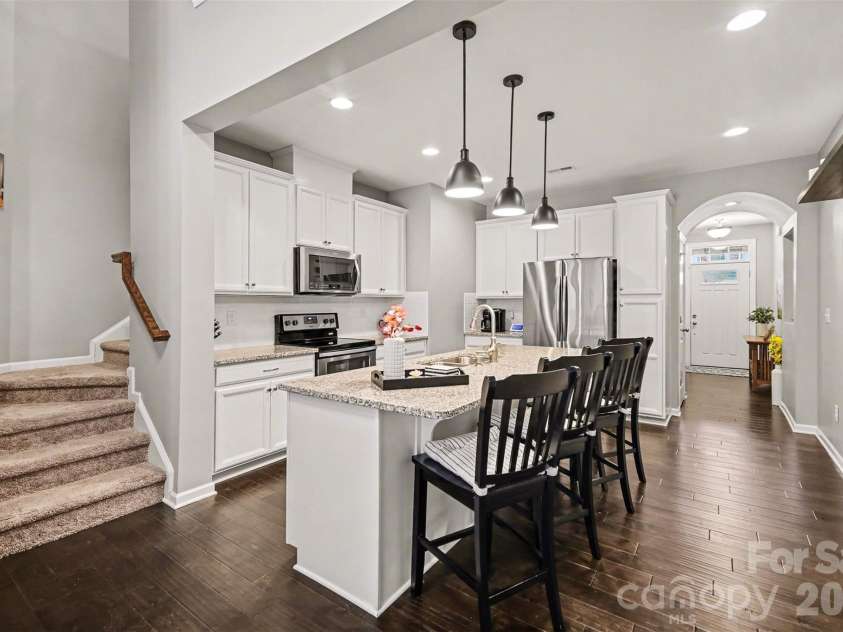 1008 Archibald Avenue, Fort Mill, SC 29708.  MLS# CAR4349204, YatesRealty ID 5894. Kitchen