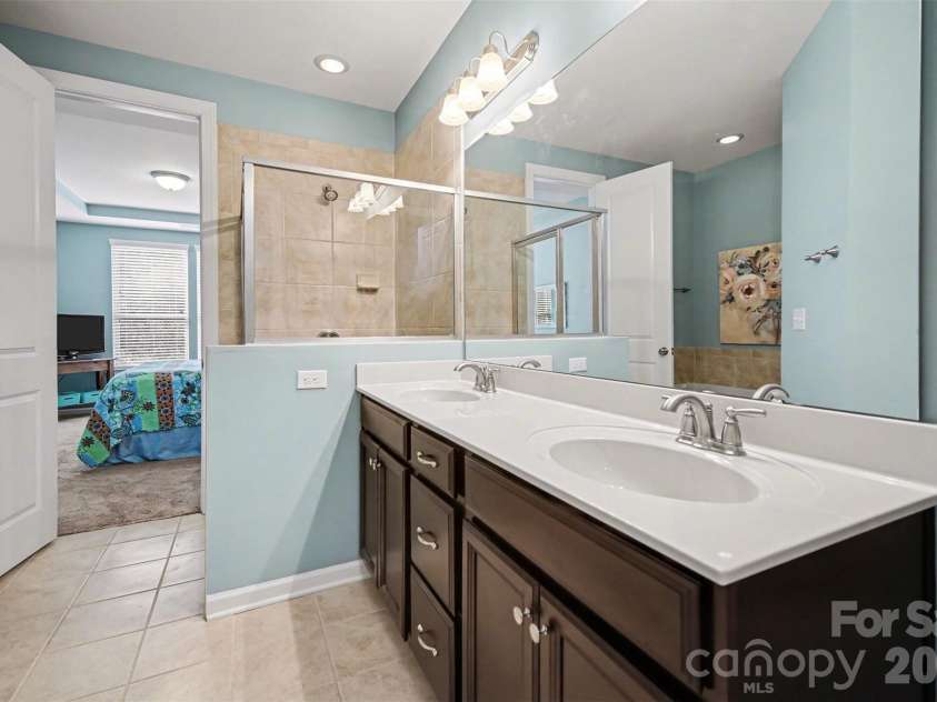 1008 Archibald Avenue, Fort Mill, SC 29708.  MLS# CAR4349204, YatesRealty ID 5894. Main level primary bathroom