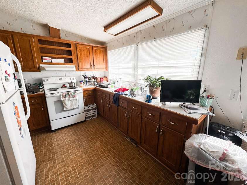 4103 Pebblebrook Circle, Concord, NC 28027.  MLS# CAR4435899, YatesRealty ID 58948. 