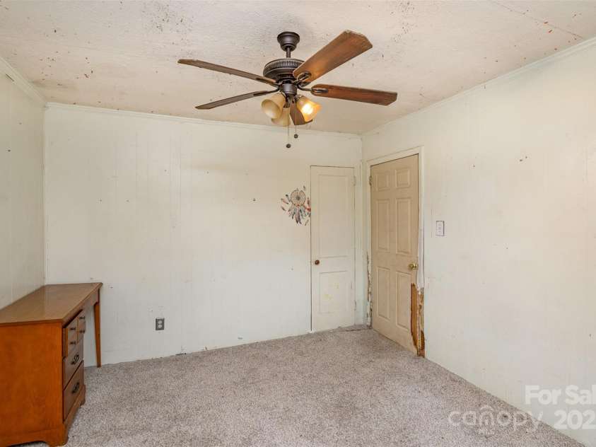 202 Hovis Road, Stanley, NC 28164.  MLS# CAR4227810, YatesRealty ID 5895. 