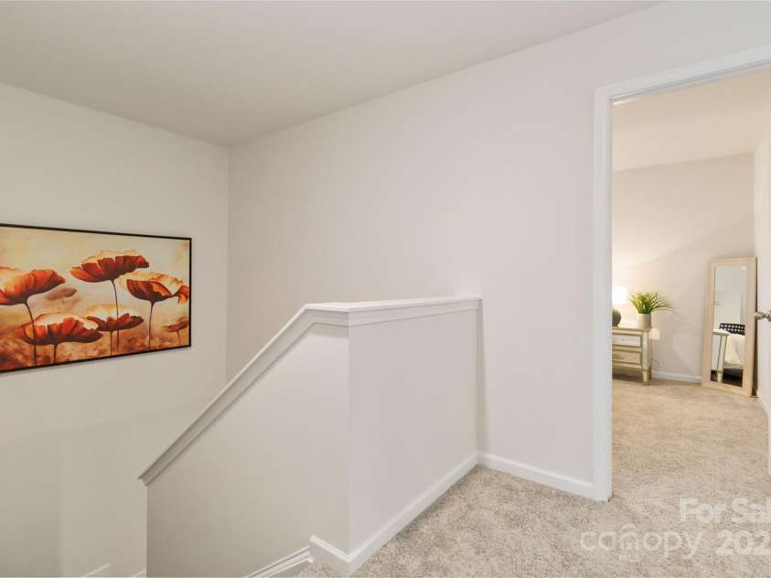 2147 Eastway Drive, Dallas, NC 28034.  MLS# CAR4313585, YatesRealty ID 5895. Landing