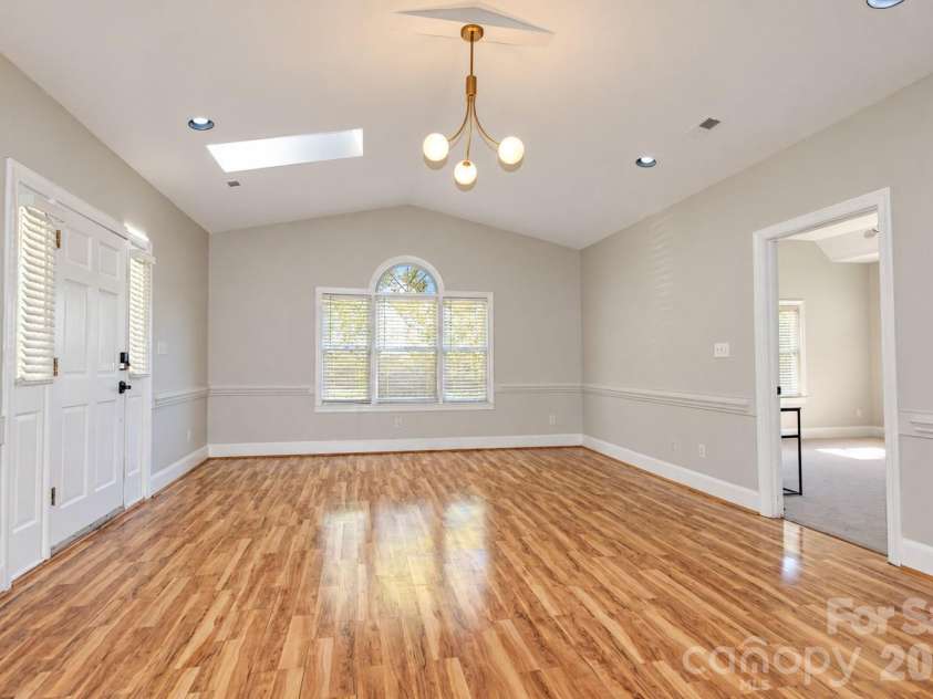 2122 Griffith Road, Monroe, NC 28112.  MLS# CAR4436310, YatesRealty ID 58954. 