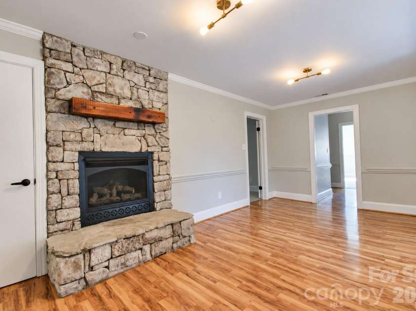 2122 Griffith Road, Monroe, NC 28112.  MLS# CAR4436310, YatesRealty ID 58954. 