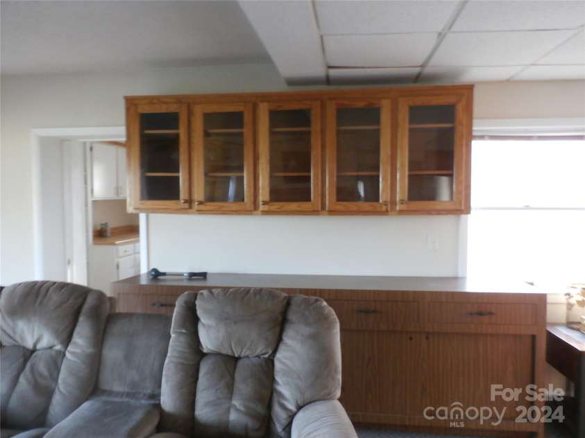 288 Firetower Road, Spruce Pine, NC 28777.  MLS# CAR4135750, YatesRealty ID 5896. 
