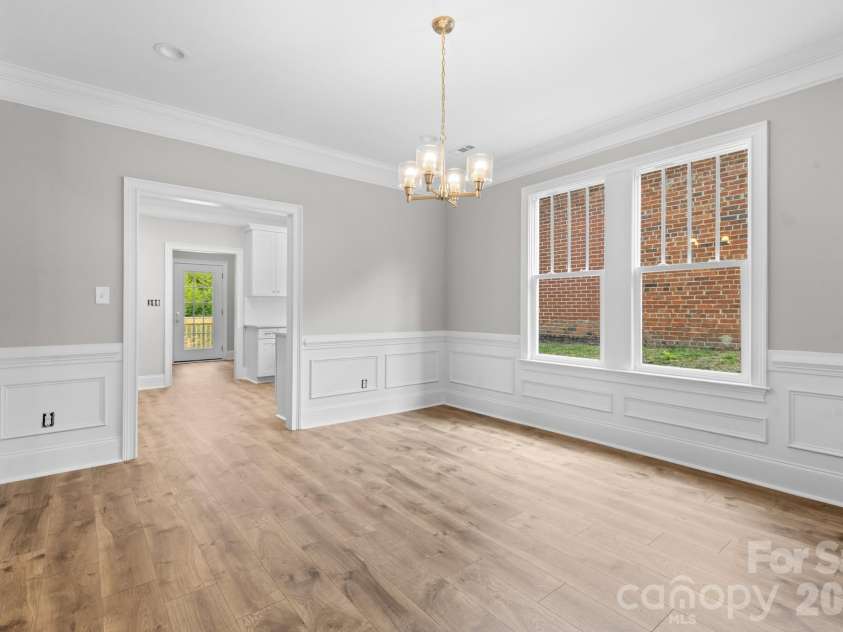 302 Gay Street, Lancaster, SC 29720.  MLS# CAR4311313, YatesRealty ID 5897. 