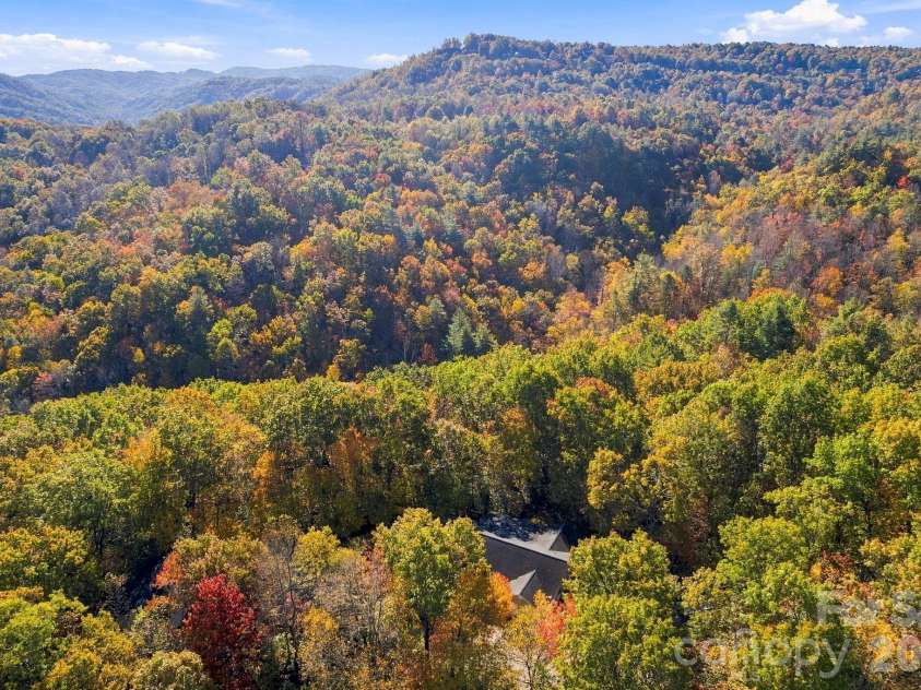235 Inez Drive, Rosman, NC 28772.  MLS# CAR4438365, YatesRealty ID 58976. 