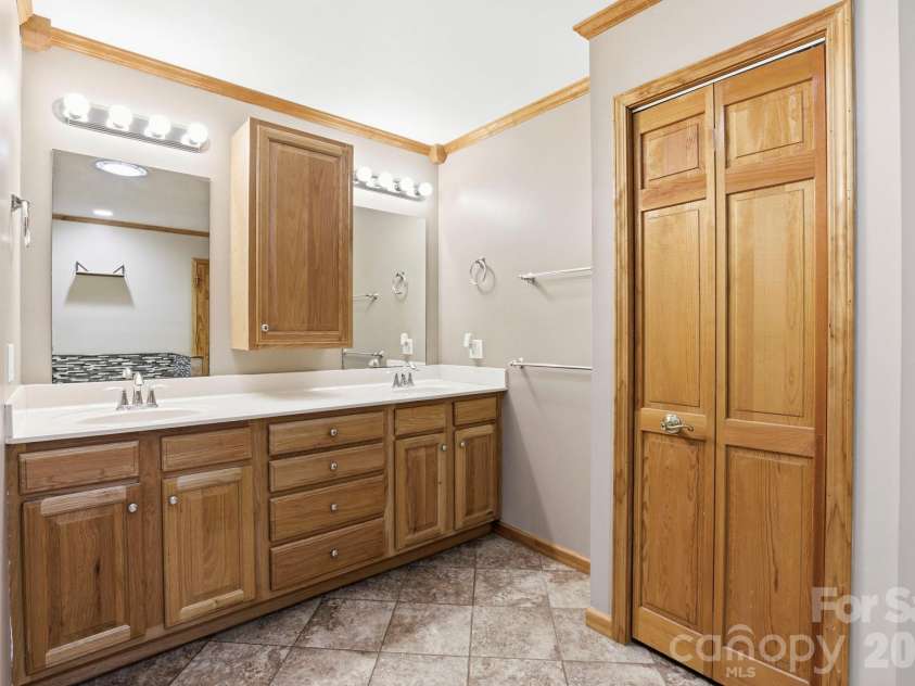 235 Inez Drive, Rosman, NC 28772.  MLS# CAR4438365, YatesRealty ID 58976. 