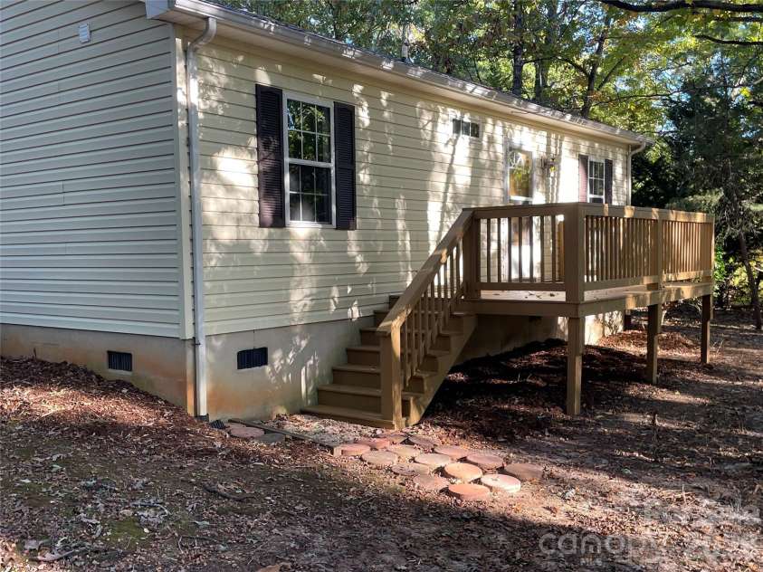 1143 Old NC 105 None, Nebo, NC 28761.  MLS# CAR4424574, YatesRealty ID 58988. Rear deck